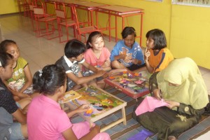sentra kriya rumah pintar kembar